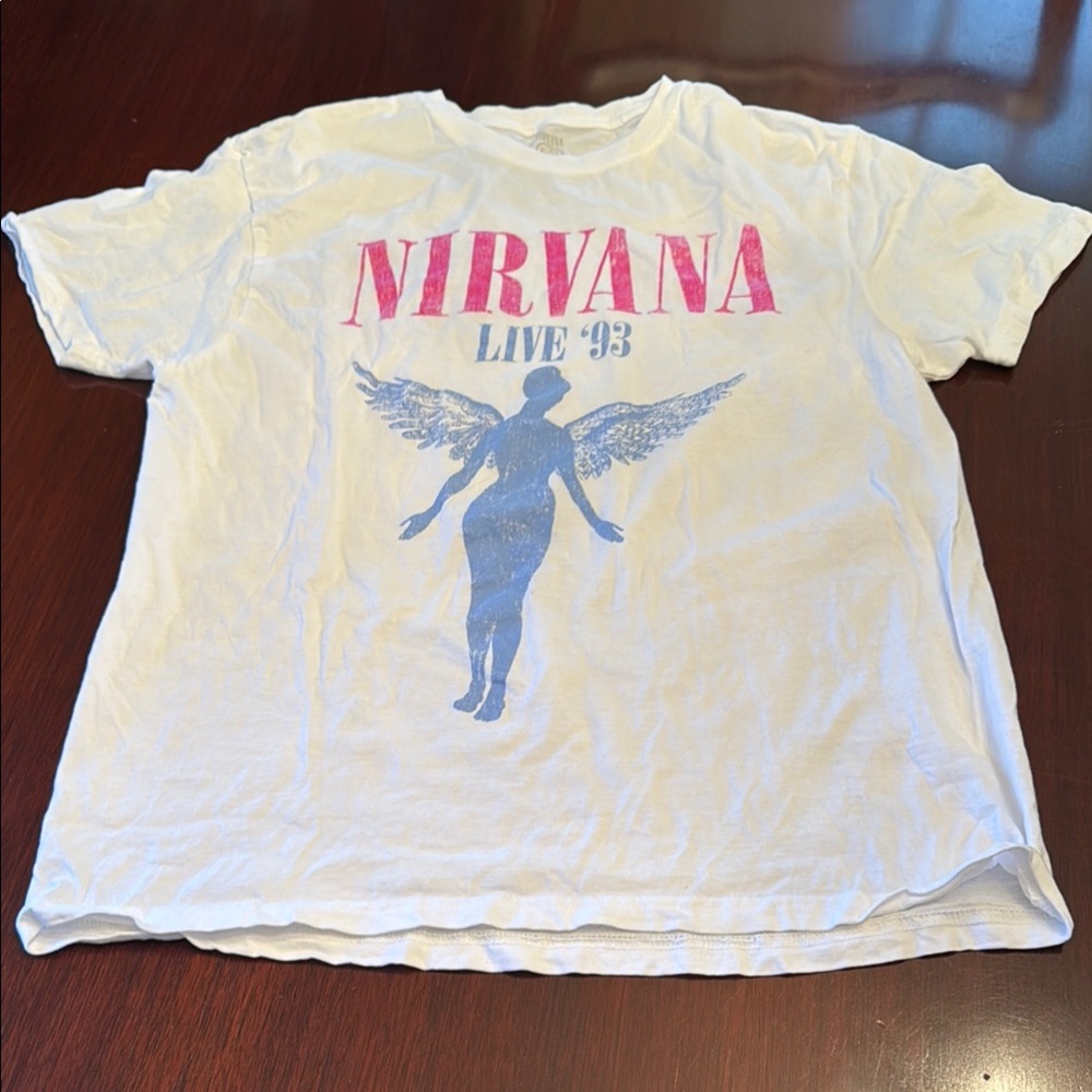 Nirvana Kids White Graphic T-Shirt. Size M.